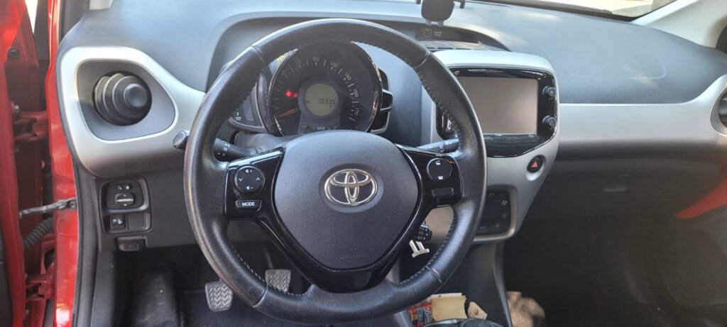 TOYOTA AYGO 1.0 BENZ ANNO 2017 (9)